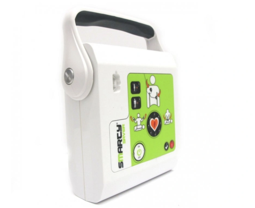 AED Smarty Saver - defibrilátor s univerzálními elektrodami