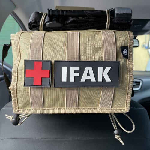 IFAK BEXACAR KIT2 - taktické pouzdro do auta s náplní