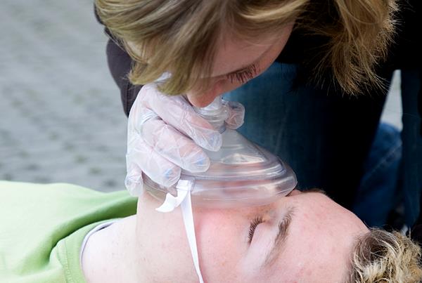 Kapesní maska AMBU RES-CUE MASK