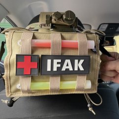 IFAK BEXACAR KIT2 - taktické pouzdro do auta s náplní