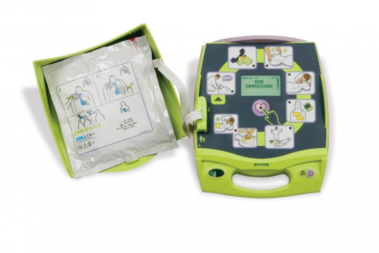 ZOLL AED Plus – AED s Real CPR Help